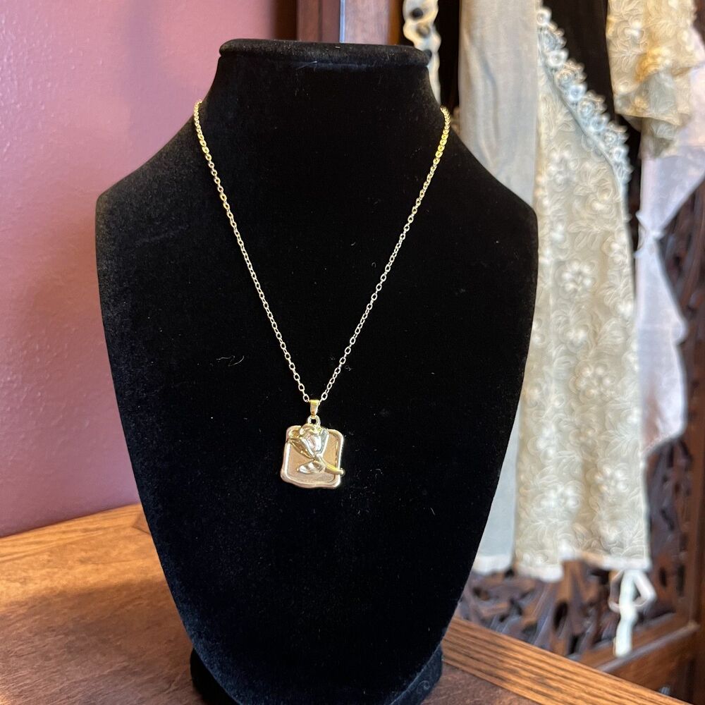 Gold Tone Rose Pendant Necklace 16 in Whimsygoth Practical Magic Eccentric